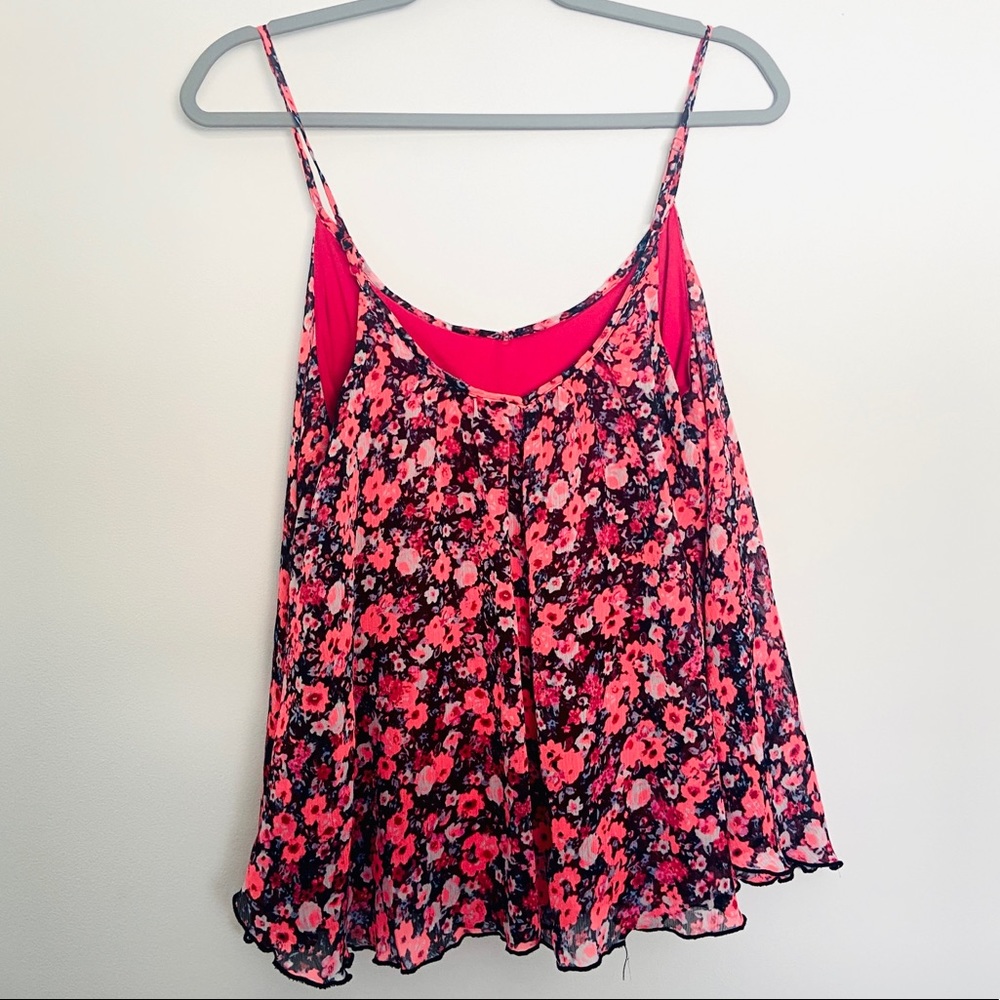 Express Floral Tank - Picture 4 of 5